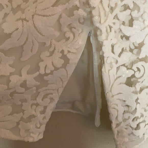 Delicate Lace and Sequins with a Floral Design DVF White Blouse - Picture 10 of 12